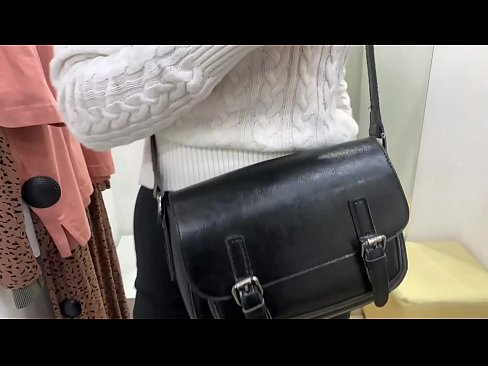 ❤️ 年轻婊子FeralBerry在试衣间用假阳具公开自慰 ❤️❌ Sluts。at zh-cn.xxxshake.ru❌❤