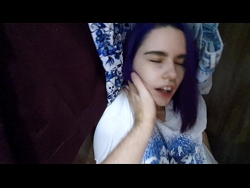 ❤️ 在衣柜里发现我的妹妹并帮助她射精 ❤️❌ Sluts。at zh-cn.xxxshake.ru❌❤